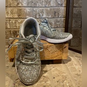 Forever Sparkly Silver Chunky Glitter Shoes Size 6 1/2